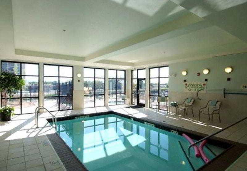 Courtyard Grand Junction Hotel Facilities photo