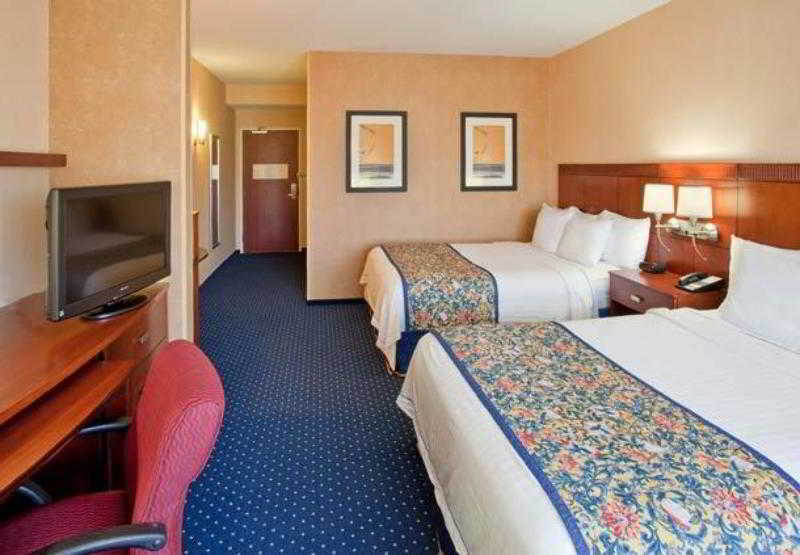 Courtyard Grand Junction Hotel Exterior photo